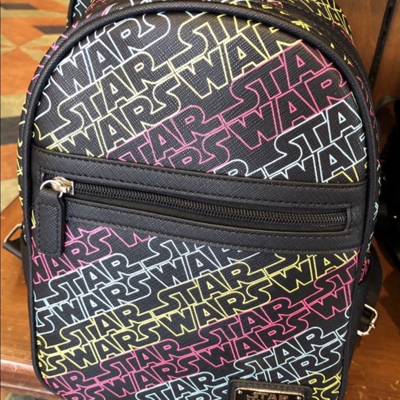 Star Wars Handbags - SOLD Disney Parks Star Wars Backpack